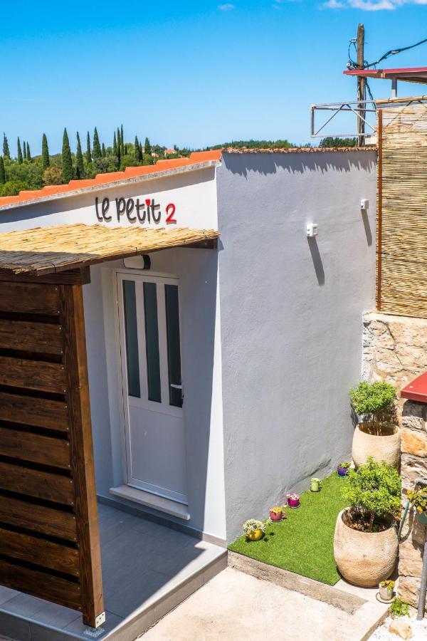 Le Petit 2 Daire Čilipi Dış mekan fotoğraf